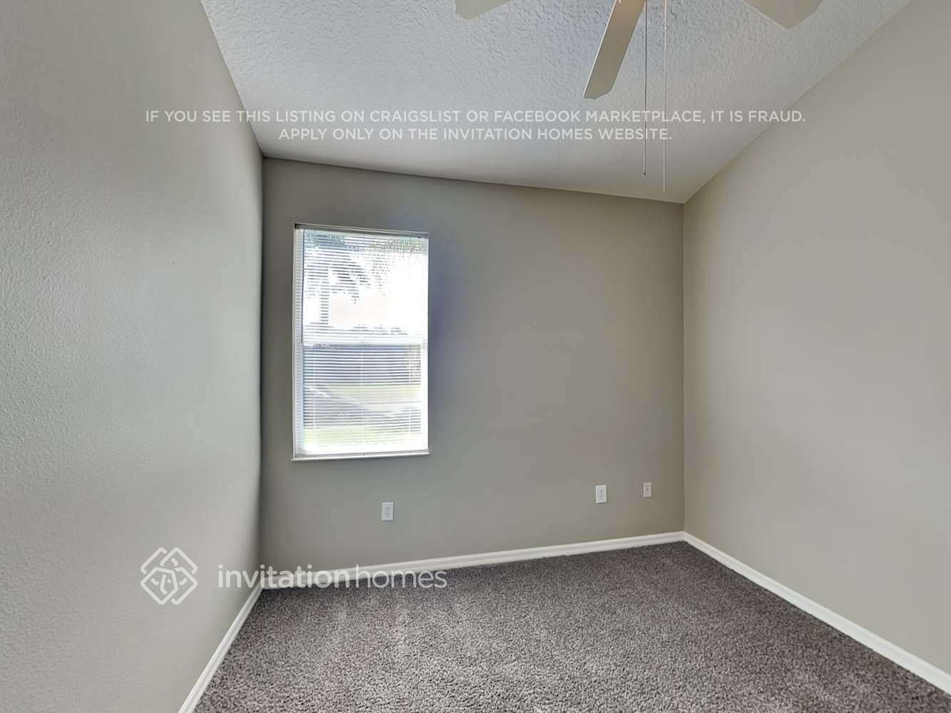 Building Photo - 12122 Aster Ave