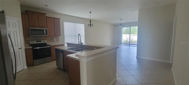 Building Photo - 9382 Mustard Leaf Dr