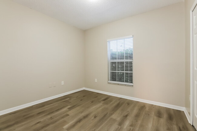Building Photo - 529 Delido Way