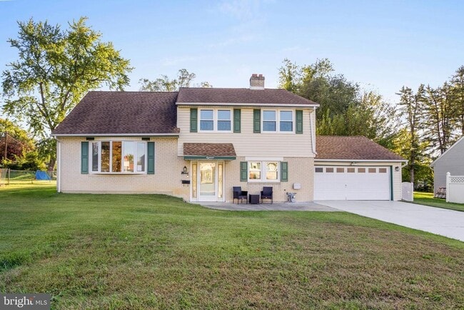 Building Photo - 18 Cobblestone Ln
