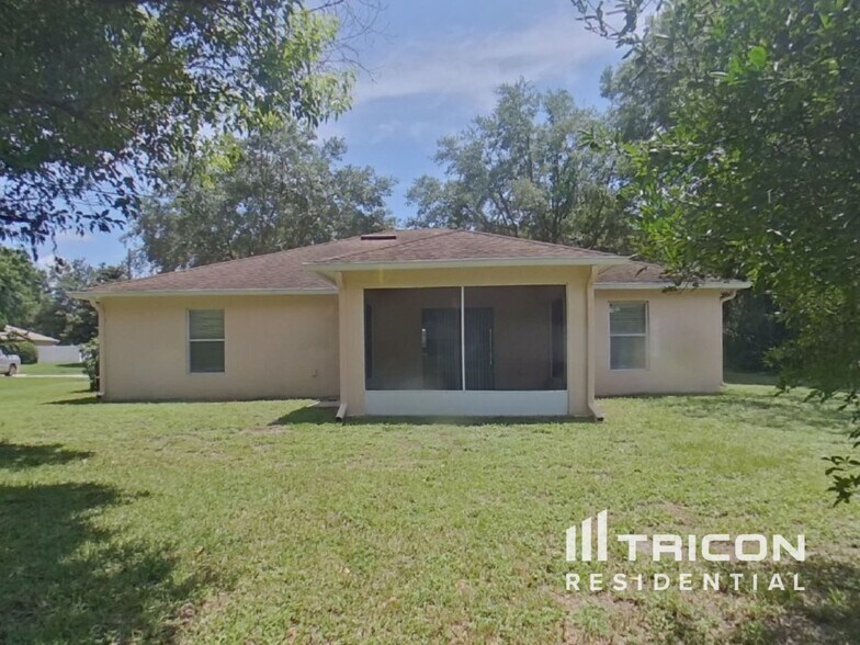 Building Photo - 609 White Oak Way