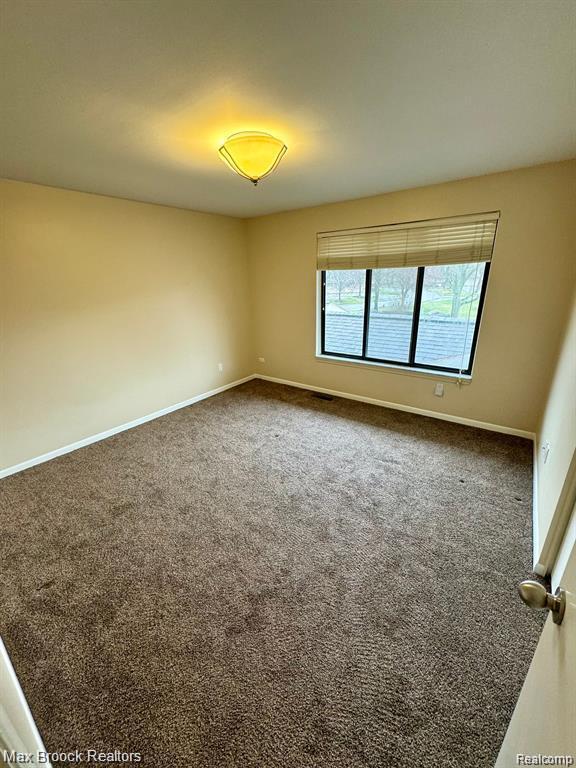 Building Photo - 7146 Pebble Park Dr