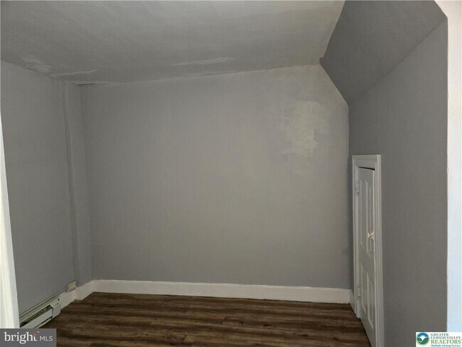 Building Photo - 436 Pierce St