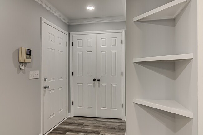 Building Photo - 3650 Morris Farm Dr