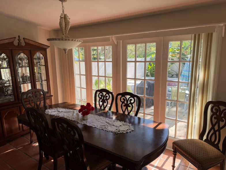 Building Photo - 404 Fifteenth St