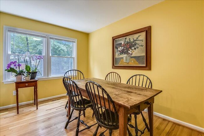 Dining - 2154 Silentree Dr