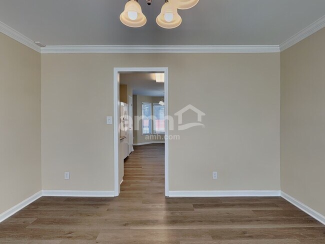 Building Photo - 1 Rosebank Ct