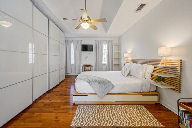 Building Photo - 1223 Settlebench Ln