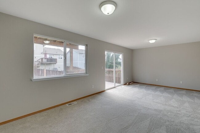 Building Photo - Lake Stevens Home For Rent! Open House This Saturday 8/22 1 - 3 p.m.