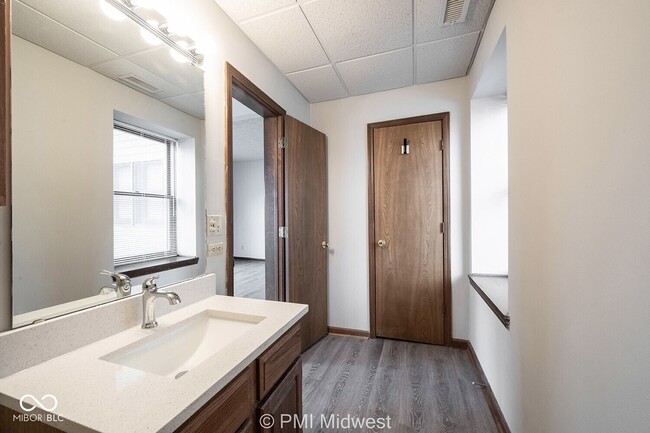 Building Photo - 3707 N Meridian St