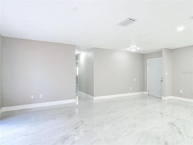 Building Photo - 31440 Prestwick Ave