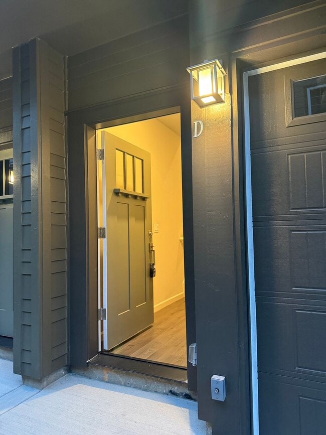 Primary Photo - Townhome in Eagle Landing Neighborhood of ...