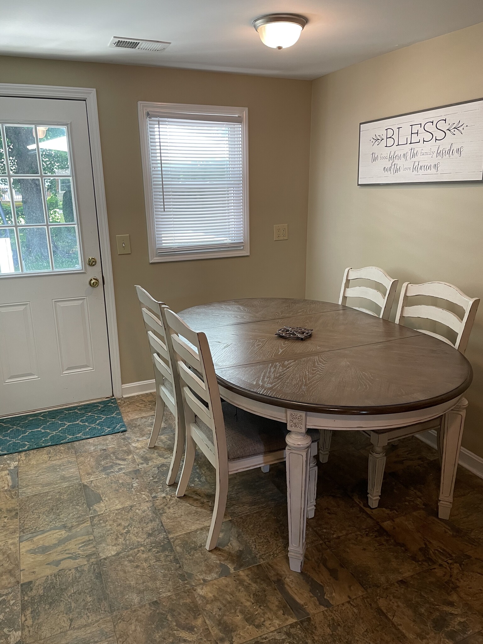 Building Photo - 1817 Washington Blvd