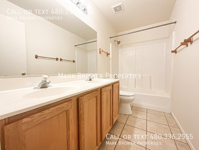Building Photo - 7121 E Milagro Ave
