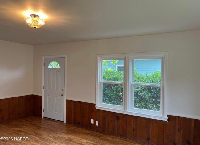 Building Photo - 224 N F St