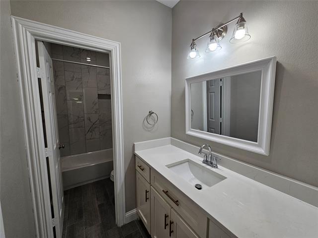 Building Photo - 610 Parker Cir