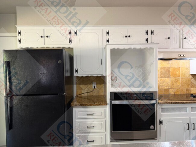 Building Photo - 4605 NW 60th St