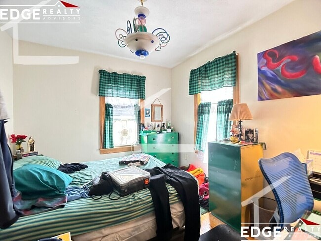 Building Photo - 27 Claymoss Rd #3C Boston MA 02135