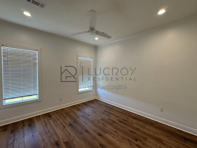 Building Photo - 203 Baleigh Dr