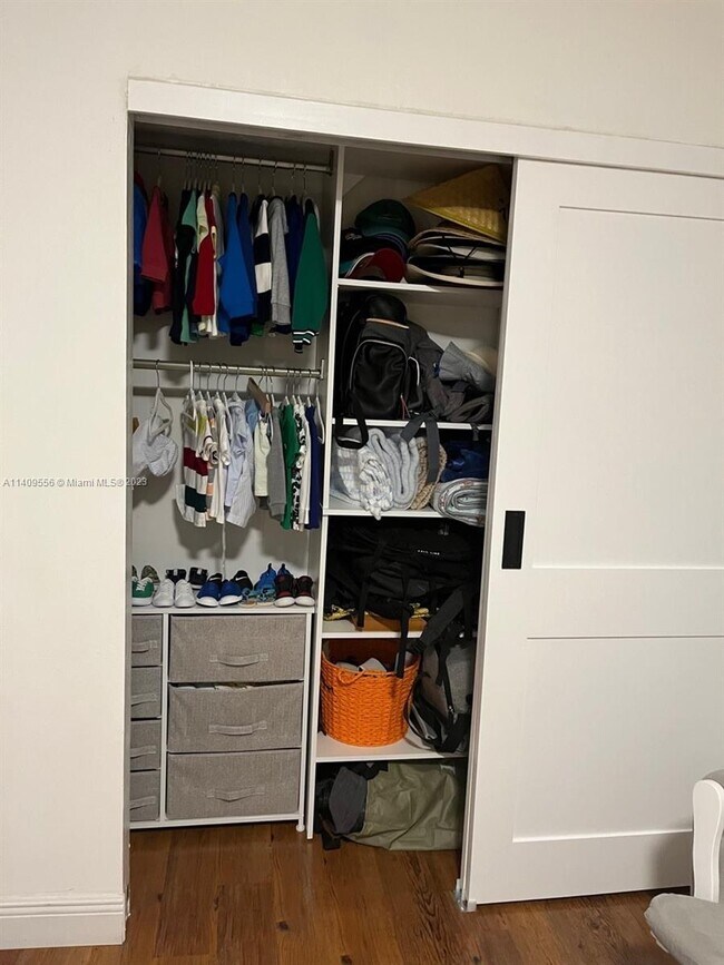 Building Photo - 13155 Ixora Ct