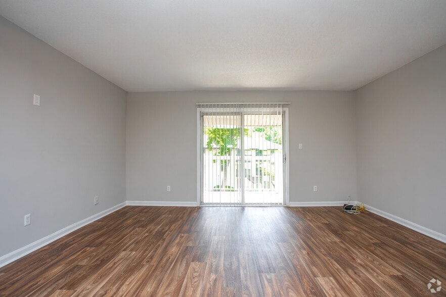 2BR, 2BA - 1051SF - Arrive Vinings