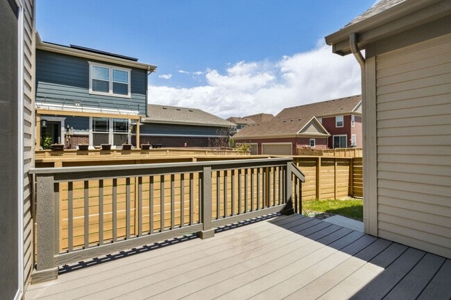 Building Photo - Fort Collins Lifestyle Exemplified by this 2 Bed, 2.5 Bath Paired Home!
