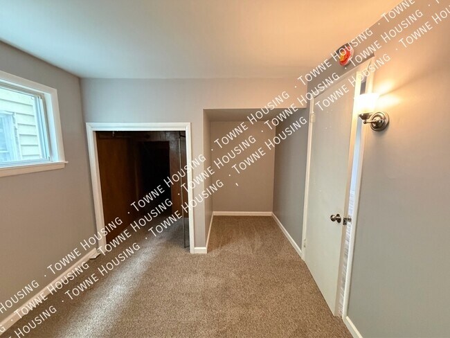 Building Photo - 311 Herkimer St