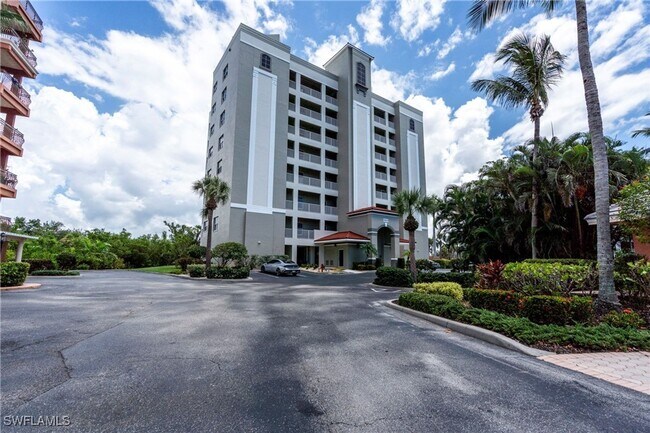 Building Photo - 14815 Laguna Dr