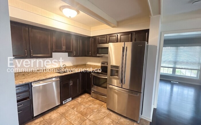 Building Photo - 7390 Fox Mill Rd