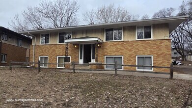 Building Photo - 3 Bedroom 1 Bath Multiplex Unit #2 – Columbia Heights