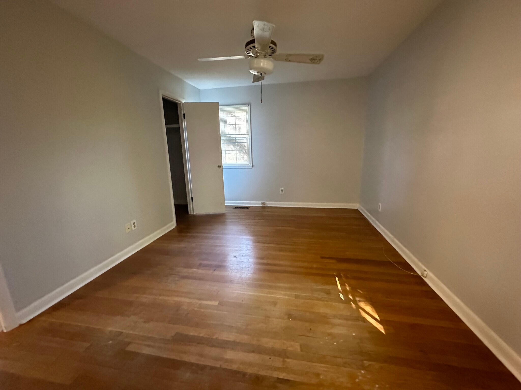 Building Photo - 720 Dandridge Dr
