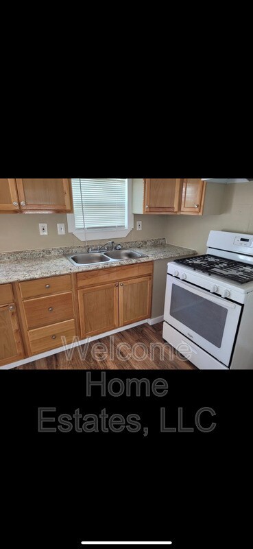 Building Photo - 3311 N Flowing Wells Rd