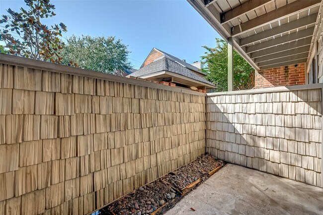 Building Photo - 2829 Timmons Ln