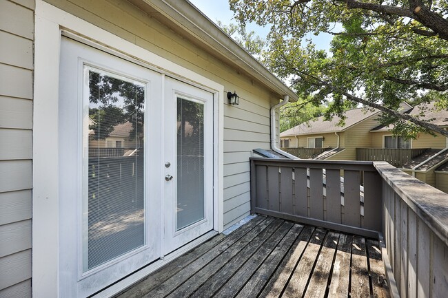 Building Photo - 5005 Georgi Ln