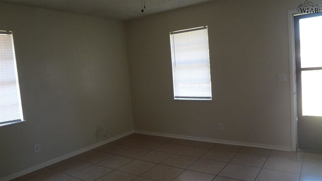 Building Photo - 1503 Covington St