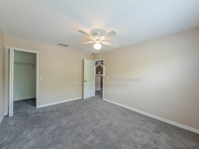Building Photo - 5109 Legacy Oaks Dr