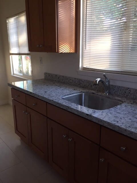 kitchen - 3133 Alma St