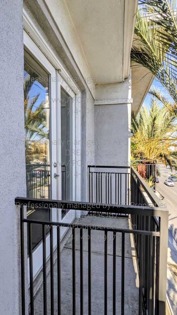Building Photo - 1801 E Katella Ave