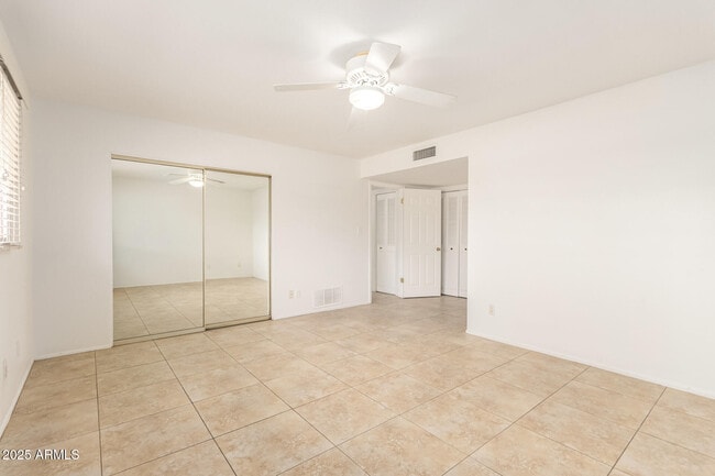 Building Photo - 8308 E Buena Terra Way