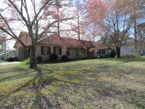 Building Photo - 3bd, 2ba. with carport