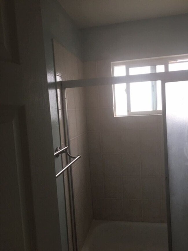 Building Photo - 1125 Lacey Ln