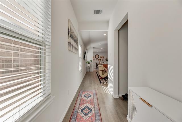 Building Photo - 627 Sweet Dream Wy