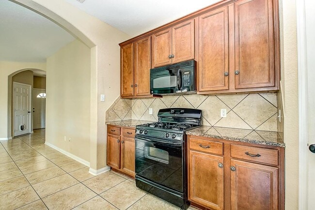 Building Photo - 27014 Henson Falls Dr