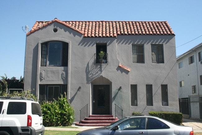 Building Photo - 1172 N Ardmore Ave