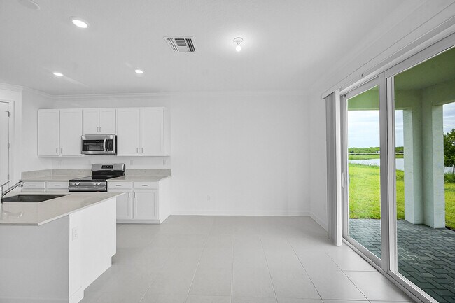 Building Photo - 3532 Angler Dr