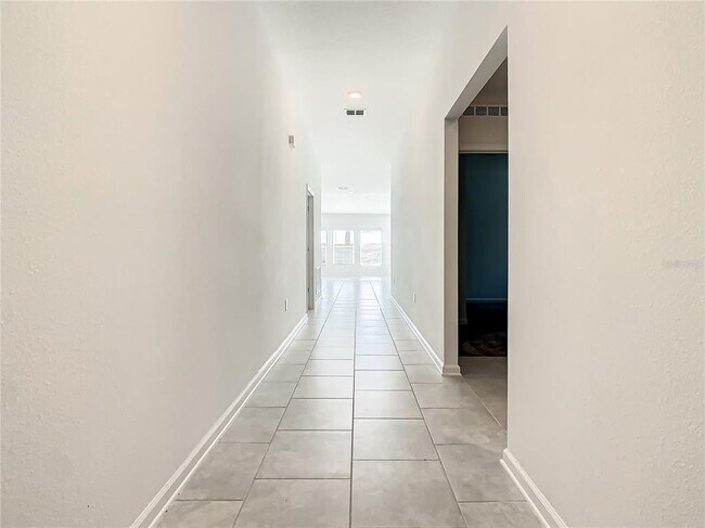 Building Photo - 2330 Burney Fls Ln