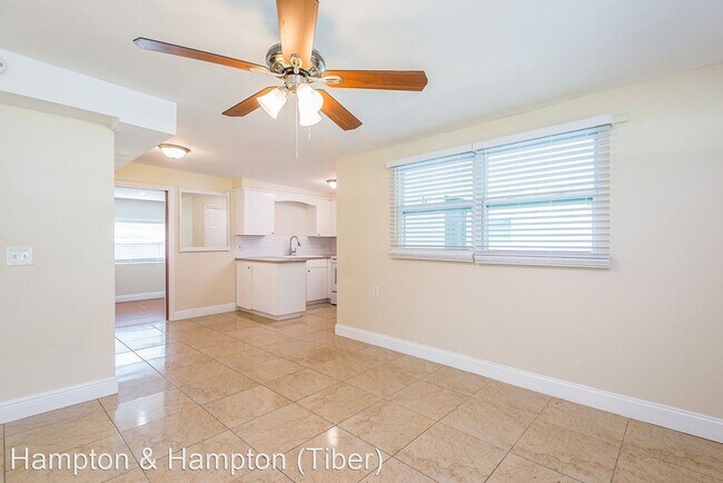 Building Photo - 3 br, 2 bath House - 1827 GRAND BLVD