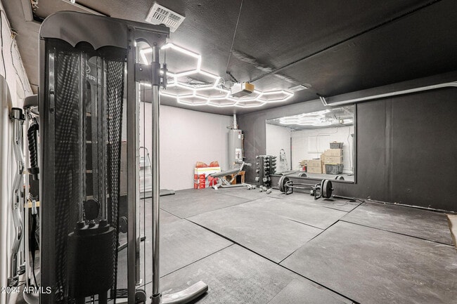 Building Photo - 3213 E Emile Zola Ave