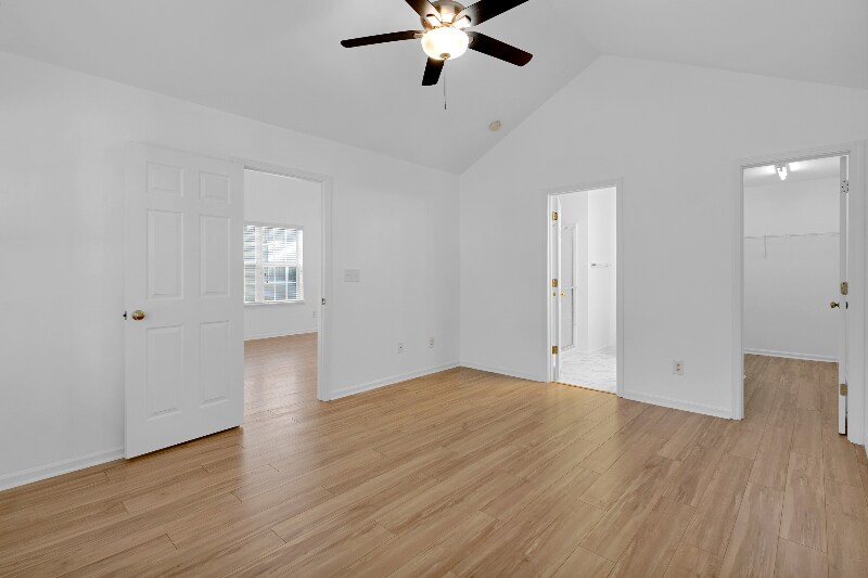 Building Photo - 2290 Hanover Drive