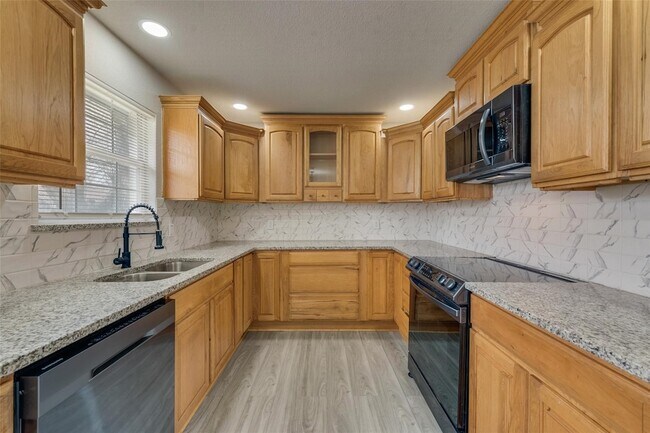 Building Photo - 4809 Jordan Park Dr